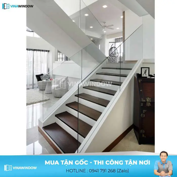 cầu thang kính cường lực không có trụ