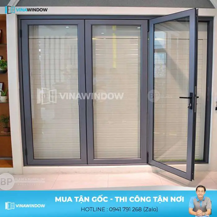 cửa đi mở quay xingfa 3 cánh